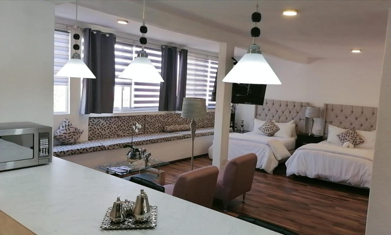 M Hoteles Concepto มอเรเลีย ภายนอก รูปภาพ