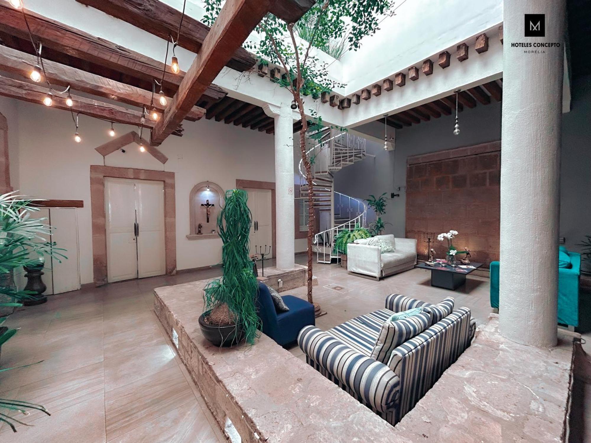 M Hoteles Concepto มอเรเลีย ภายนอก รูปภาพ